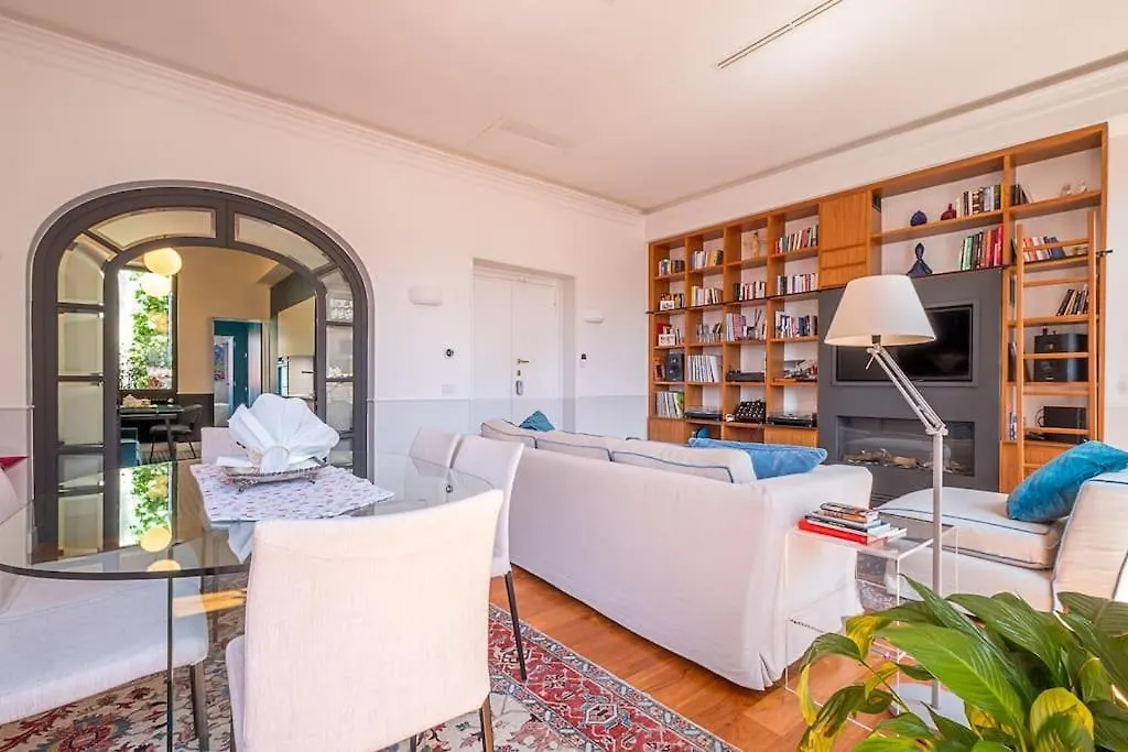 Ht Borromini Penthouse Lägenhet Italien